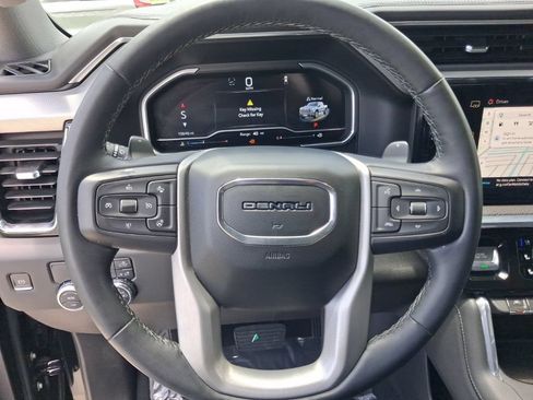 Used 2023 GMC Sierra 1500 Denali w/ Technology Package RWD image 16