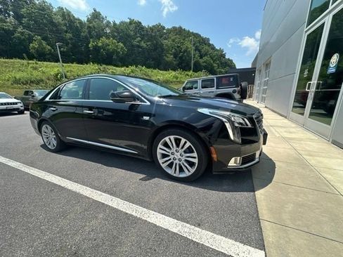 Used 2019 Cadillac XTS Luxury FWD image 12