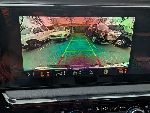 Certified 2025 GMC Sierra 1500 AT4 w/ Technology Package image 29