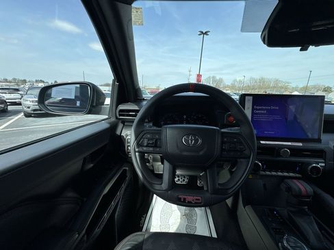 Used 2025 Toyota Tacoma TRD Pro image 14