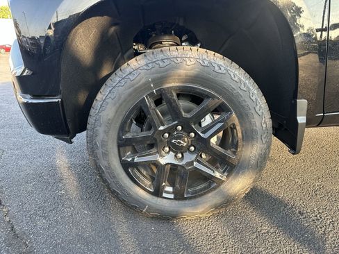 New 2026 Chevrolet Silverado 1500 LT Trail Boss w/ Convenience Package II image 26