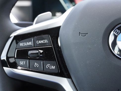 Certified 2025 BMW 330i Sedan image 21