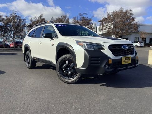 Used 2022 Subaru Outback Wilderness image 2