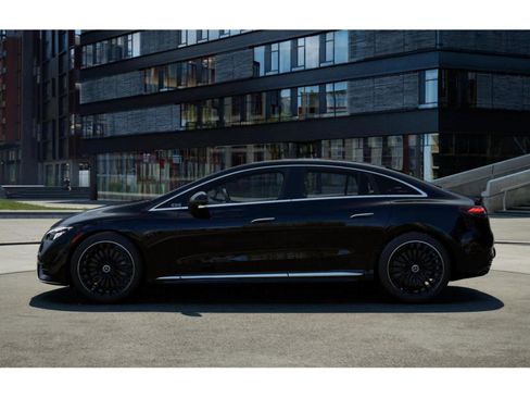New 2026 Mercedes-Benz EQE 320 4MATIC Sedan image 33
