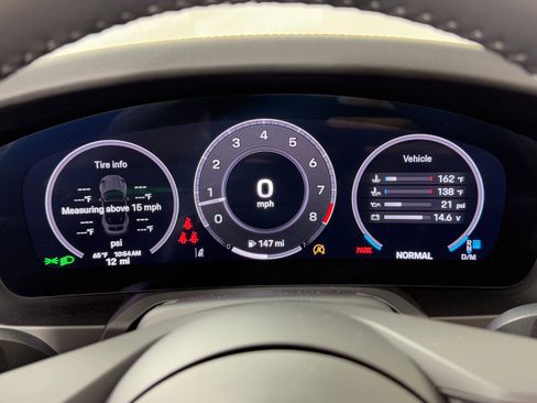 Certified 2026 Porsche 911 Carrera 4S image 27