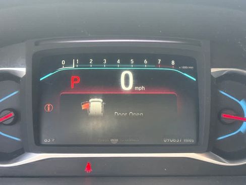 Used 2020 Honda Pilot Touring image 12
