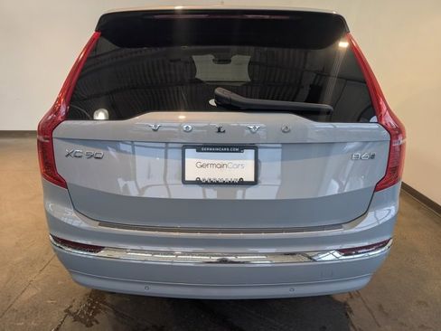 Used 2024 Volvo XC90 B6 Plus w/ Protection Package Premier image 4