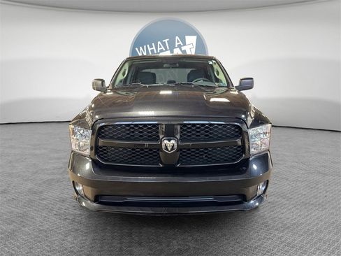 Used 2018 RAM 1500 Express w/ Express Value Package image 9