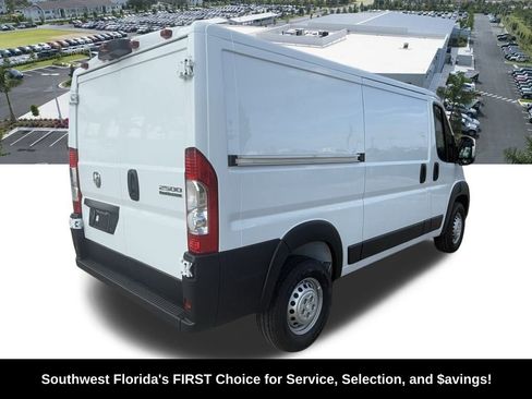 New 2026 RAM ProMaster 2500 w/ Convenience Group image 5