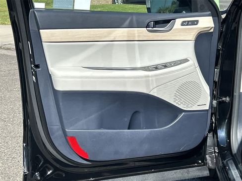 Used 2024 Hyundai Palisade Limited image 22