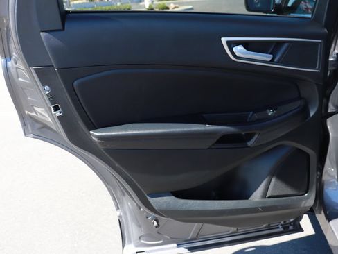 Used 2024 Ford Edge SEL AWD/4WD image 14