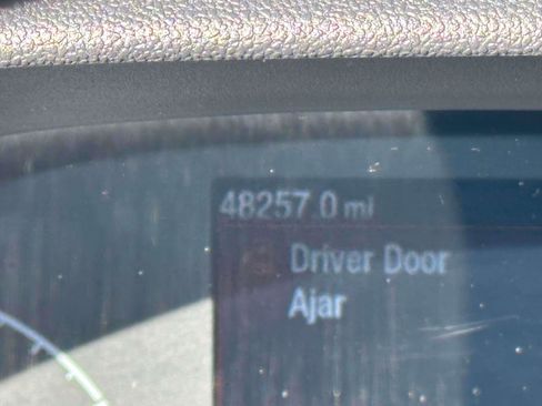 Used 2024 Ford Transit 350 XLT image 25