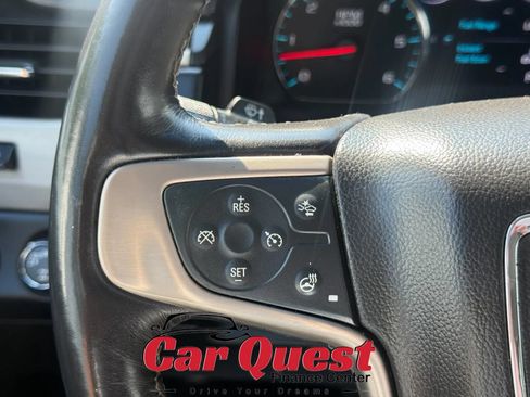 Used 2017 GMC Yukon XL Denali w/ Open Road Package AWD/4WD image 34