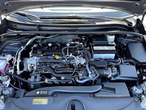 Used 2024 Toyota Corolla SE w/ SE Premium Package FWD image 10