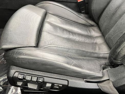 Used 2012 BMW 650i xDrive Convertible image 16