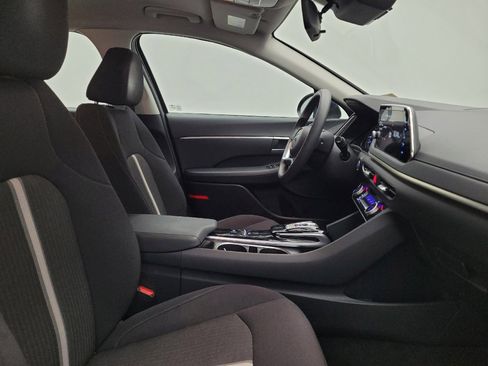 Used 2023 Hyundai Sonata SEL w/ Preferred Accessory Package image 21