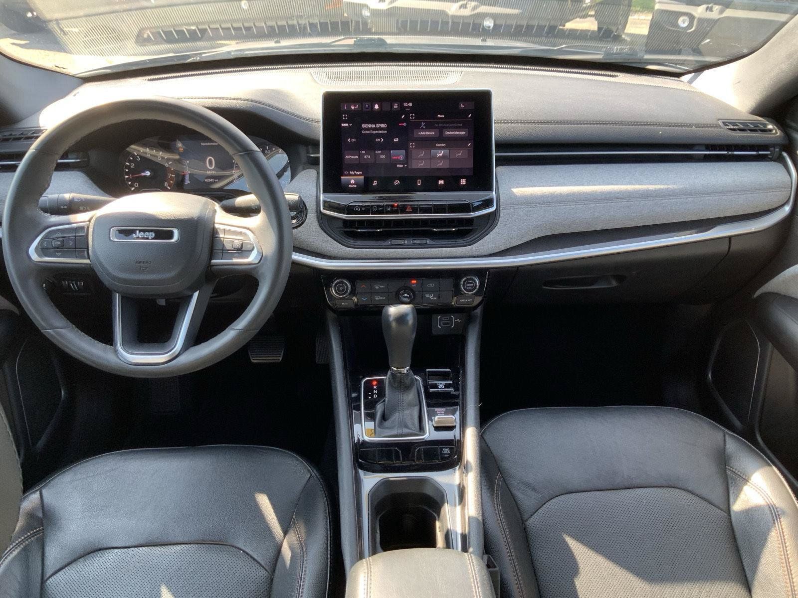 Used 2023 Jeep Compass Latitude AWD/4WD image 40