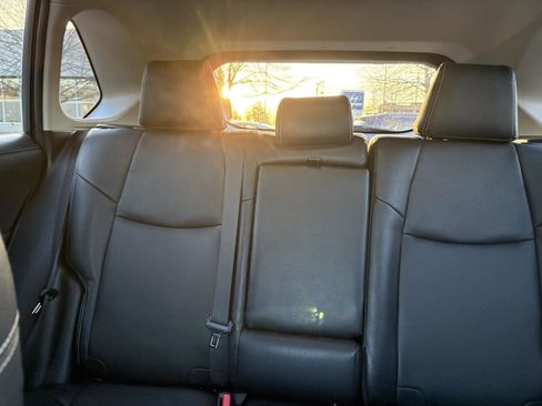 Used 2024 Toyota RAV4 Hybrid Woodland image 20