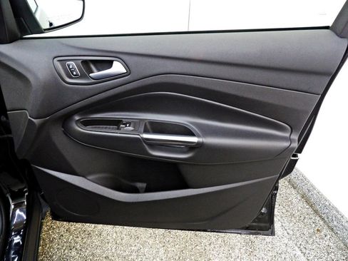 Used 2018 Ford Escape SE AWD/4WD image 11