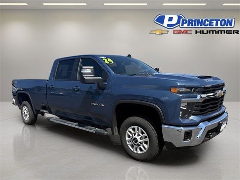 Certified 2024 Chevrolet Silverado 2500 LT image 1