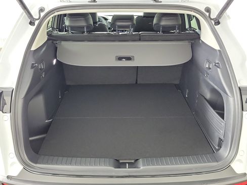 New 2026 MAZDA CX-50 AWD 2.5 Hybrid w/ Cargo Package image 27