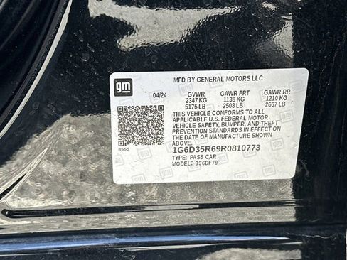 Used 2024 Cadillac CT5 V Blackwing w/ Driver Assist Package image 37