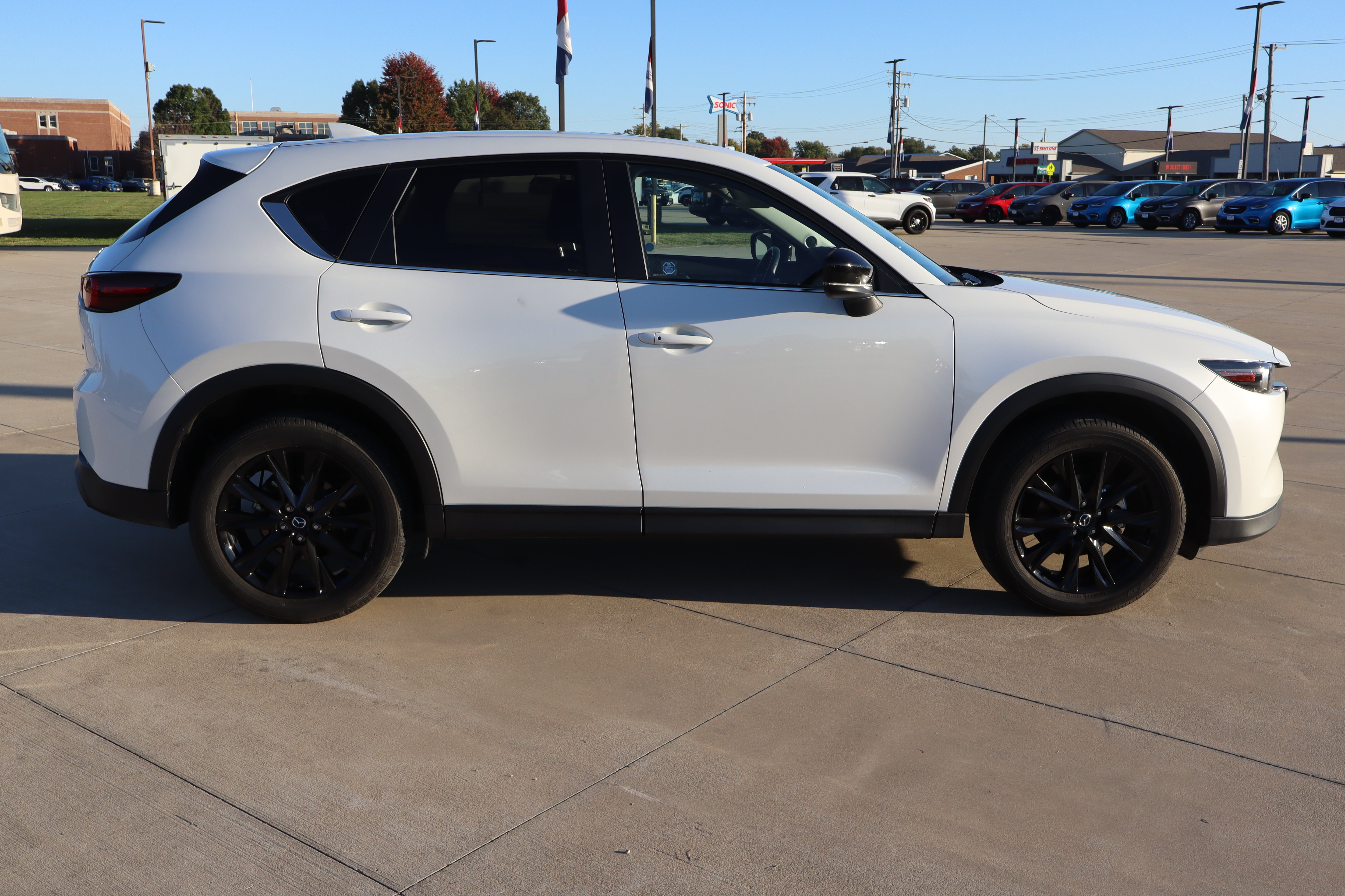 Used 2025 MAZDA CX-5 Carbon Edition AWD/4WD image 4