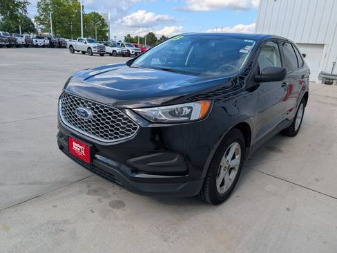 Used 2023 Ford Edge SE AWD/4WD image 32