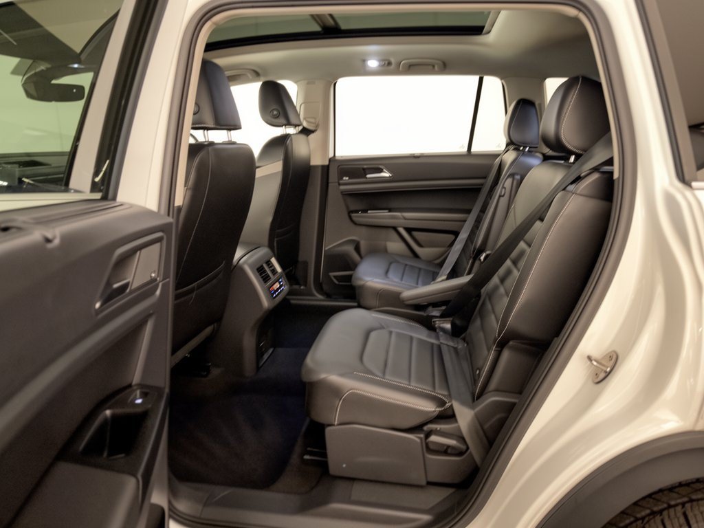 Used 2021 Volkswagen Atlas SEL Premium AWD/4WD image 25