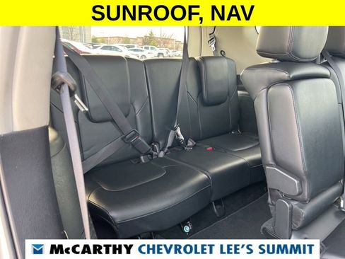 Used 2024 Nissan Armada SL image 35