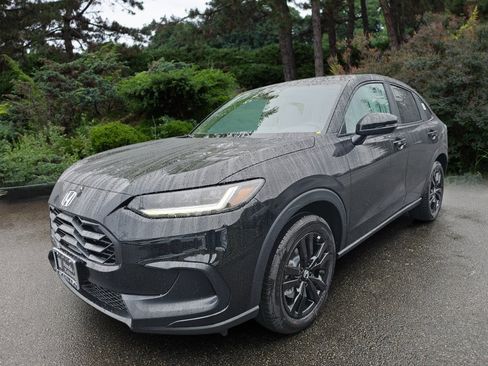 New 2027 Honda HR-V Sport image 3