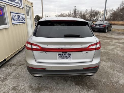 Used 2018 Lincoln MKX Premiere image 5