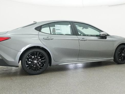 New 2026 Toyota Camry SE FWD image 4