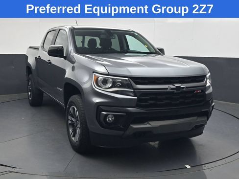 Used 2022 Chevrolet Colorado Z71 RWD image 2