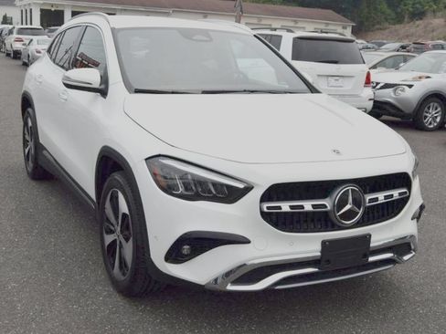 Used 2025 Mercedes-Benz GLA 250 image 13