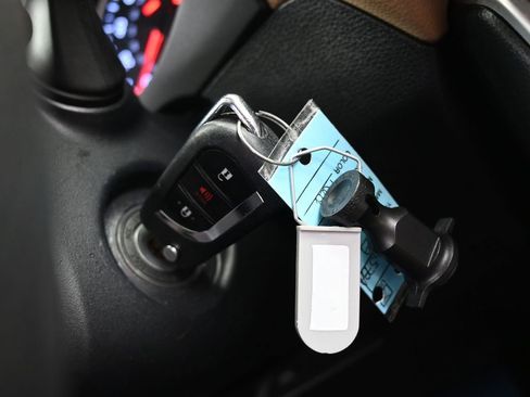 Used 2019 Toyota RAV4 LE image 26