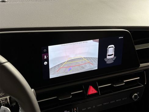 New 2026 Kia Niro EX image 17