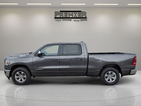 New 2023 RAM 1500 Laramie image 8