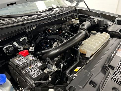 Used 2025 Ford Expedition Platinum AWD/4WD image 59