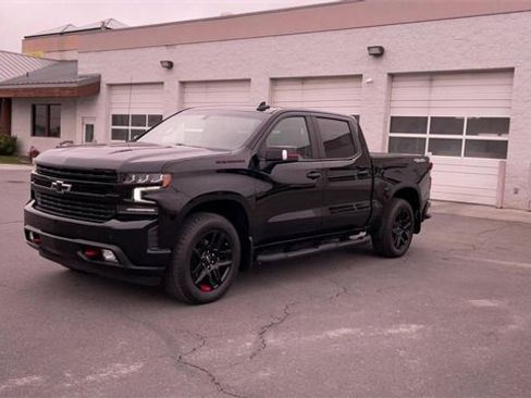 Used 2022 Chevrolet Silverado 1500 RST w/ Redline Edition image 5