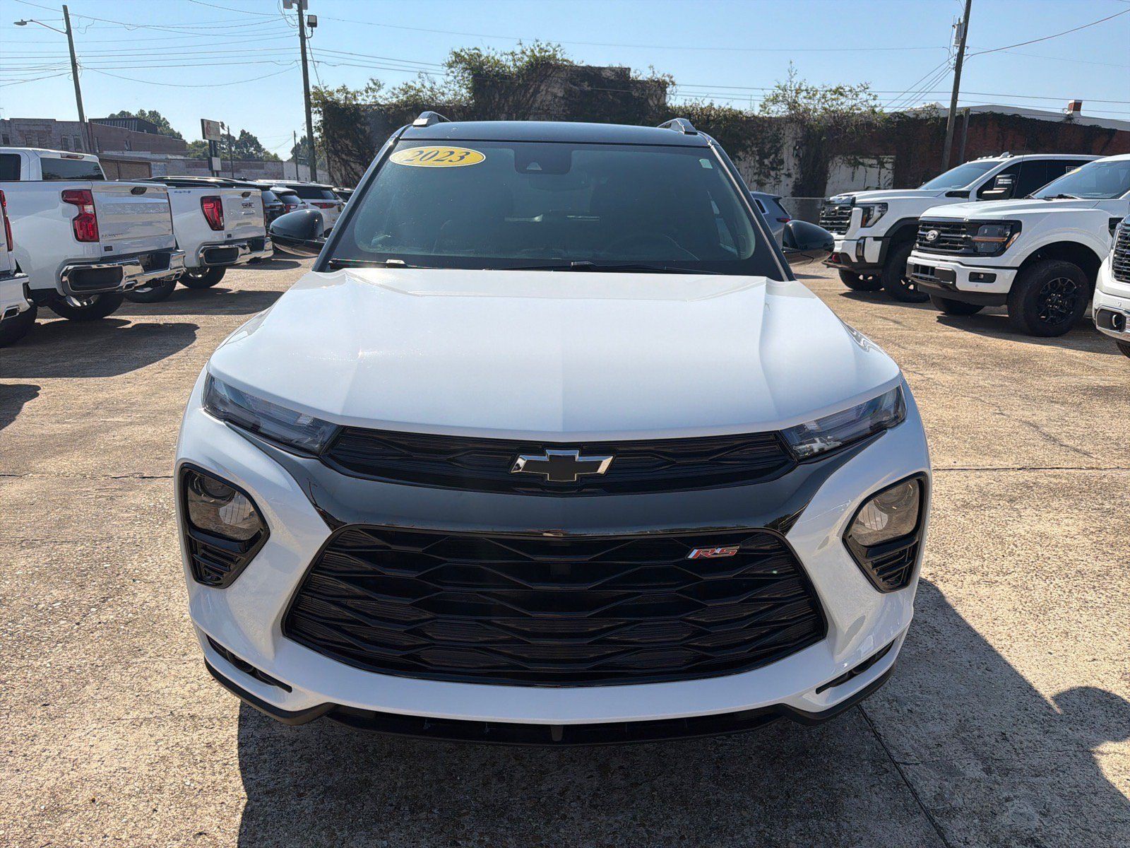 Used 2023 Chevrolet TrailBlazer RS w/ Convenience Package AWD/4WD image 8