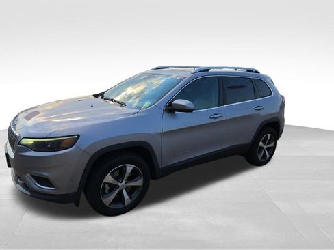 Used 2021 Jeep Cherokee Limited w/ Elite Package AWD/4WD image 39