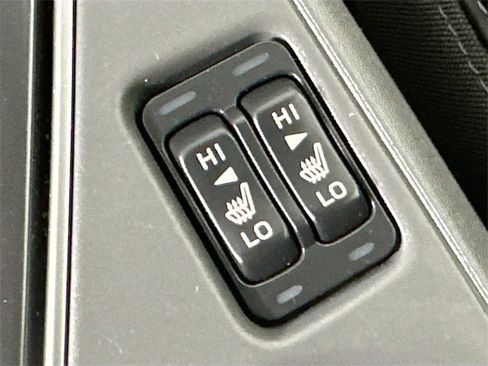 Used 2024 Subaru Crosstrek 2.0i Premium image 17