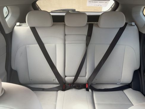 Used 2025 Hyundai Kona SEL FWD image 21