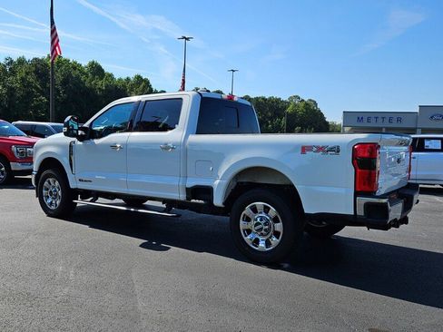 Used 2023 Ford F250 Lariat w/ Lariat Ultimate Package image 9