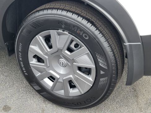 New 2026 Nissan Kicks S w/ Charging Package FWD image 3