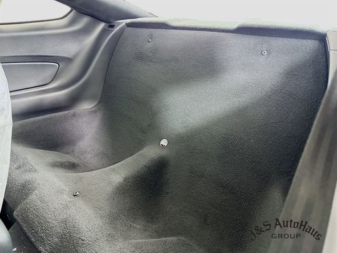 Used 2022 Ford Mustang Shelby GT500 w/ Carbon Fiber Track Pack image 27