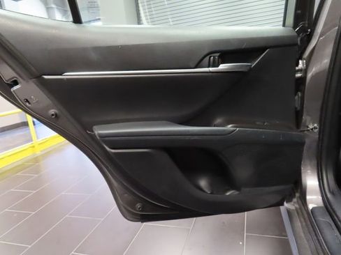 Used 2024 Toyota Camry LE w/ Convenience Package FWD image 11