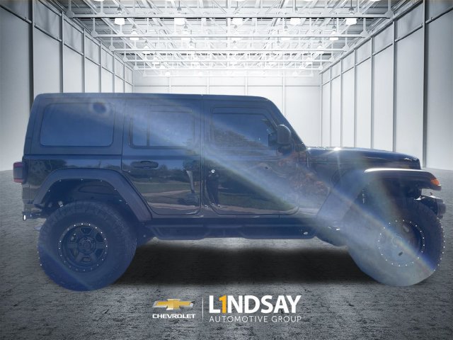 Used 2021 Jeep Wrangler Unlimited Sport AWD/4WD image 9