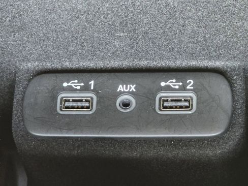 Used 2023 Dodge Charger SXT image 15